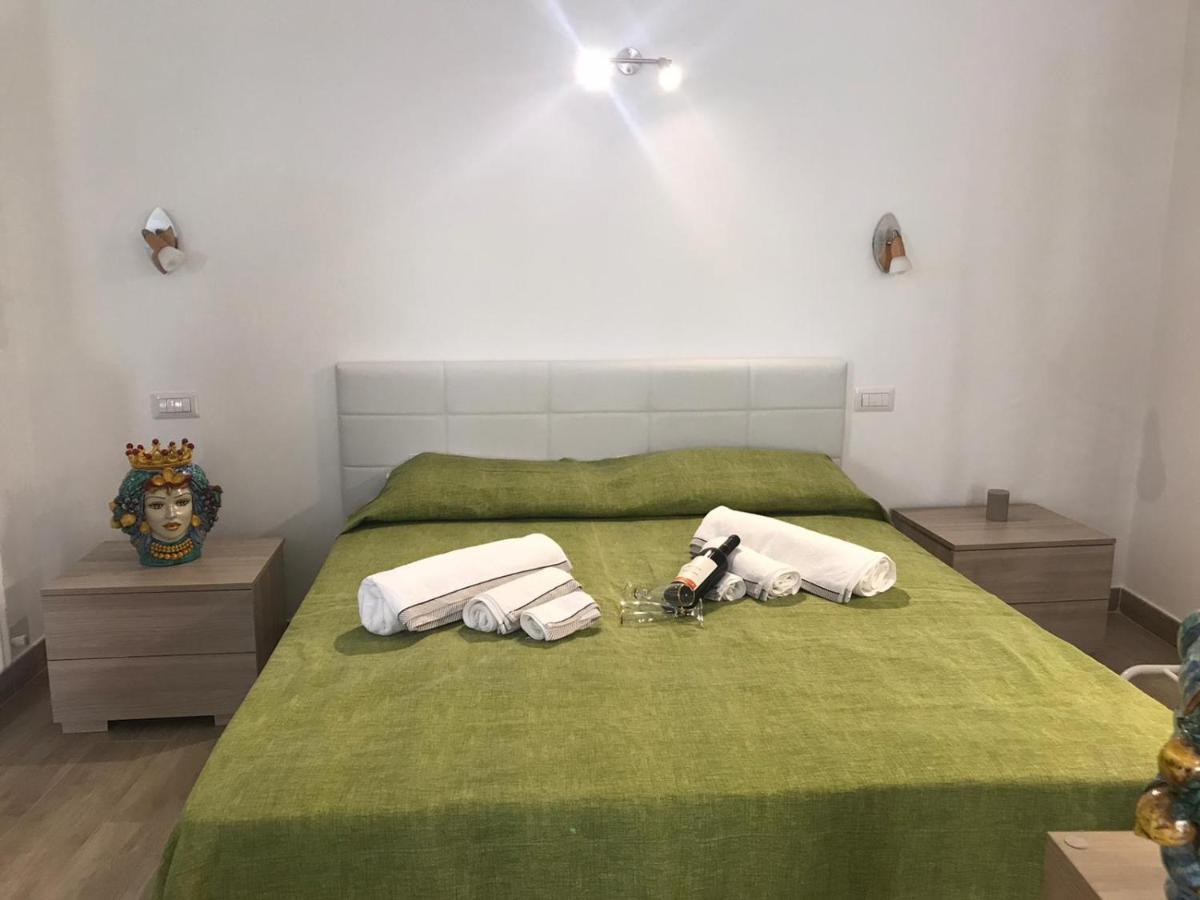 Casa Vacanza Cundari Castelmola Εξωτερικό φωτογραφία